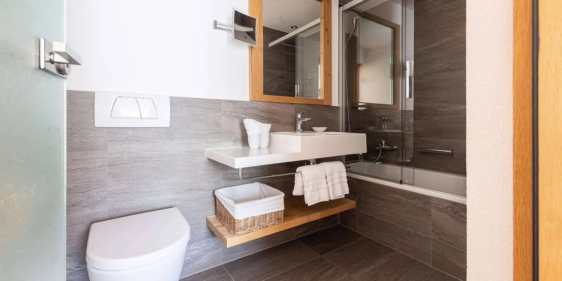 Alpine Double Room – Hotel Chesa Valese, Zermatt