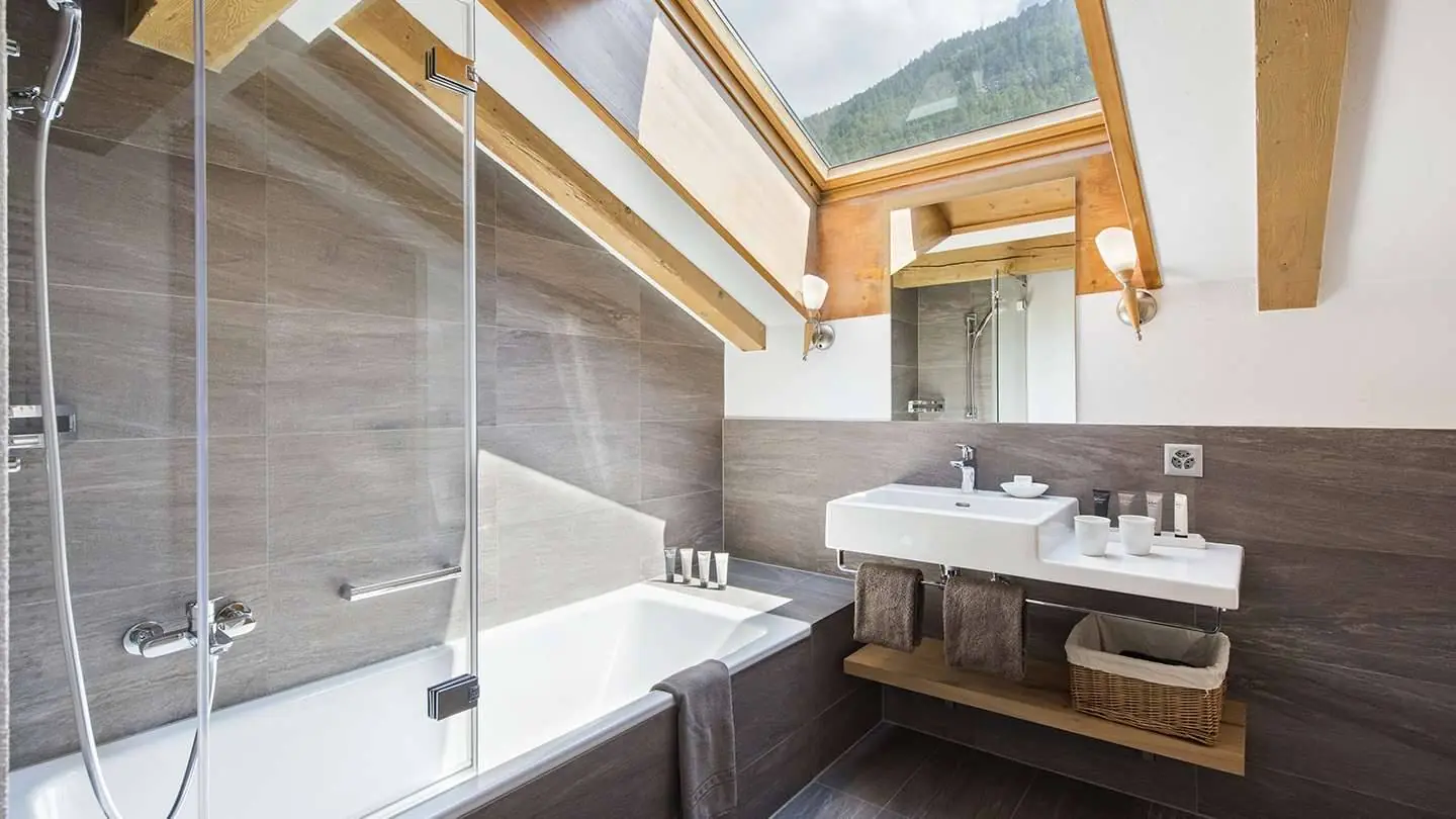 Alpine Matterhorn Suite – Hotel Chesa Valese, Zermatt