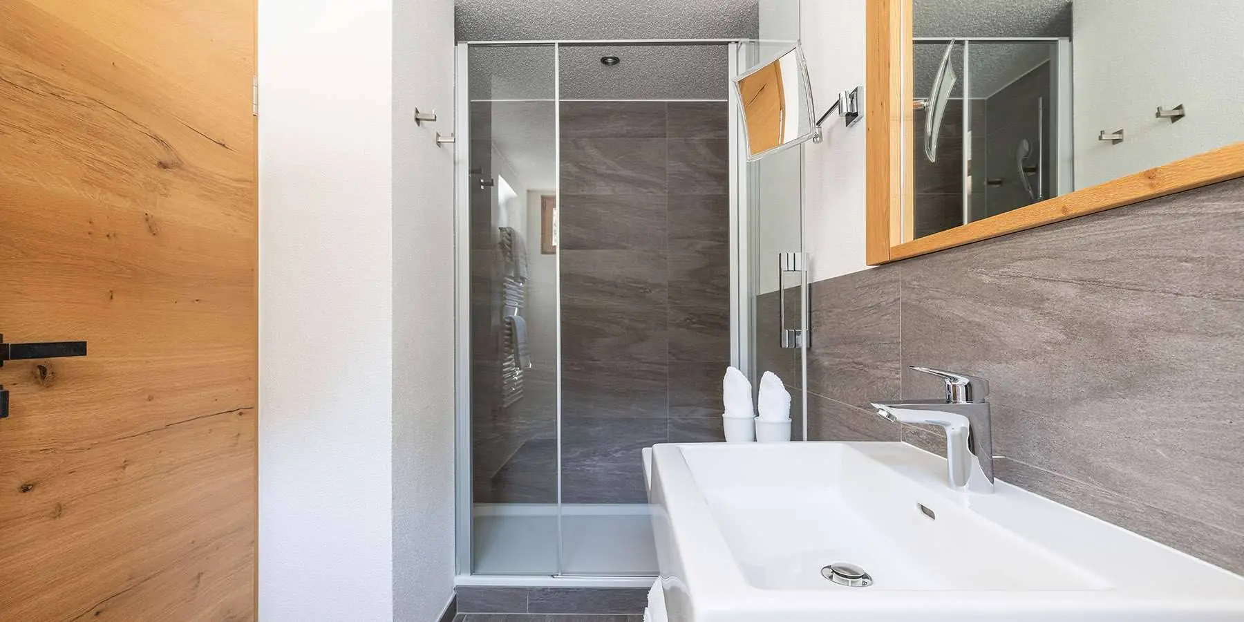 Alpine Roof Suite – Hotel Chesa Valese, Zermatt