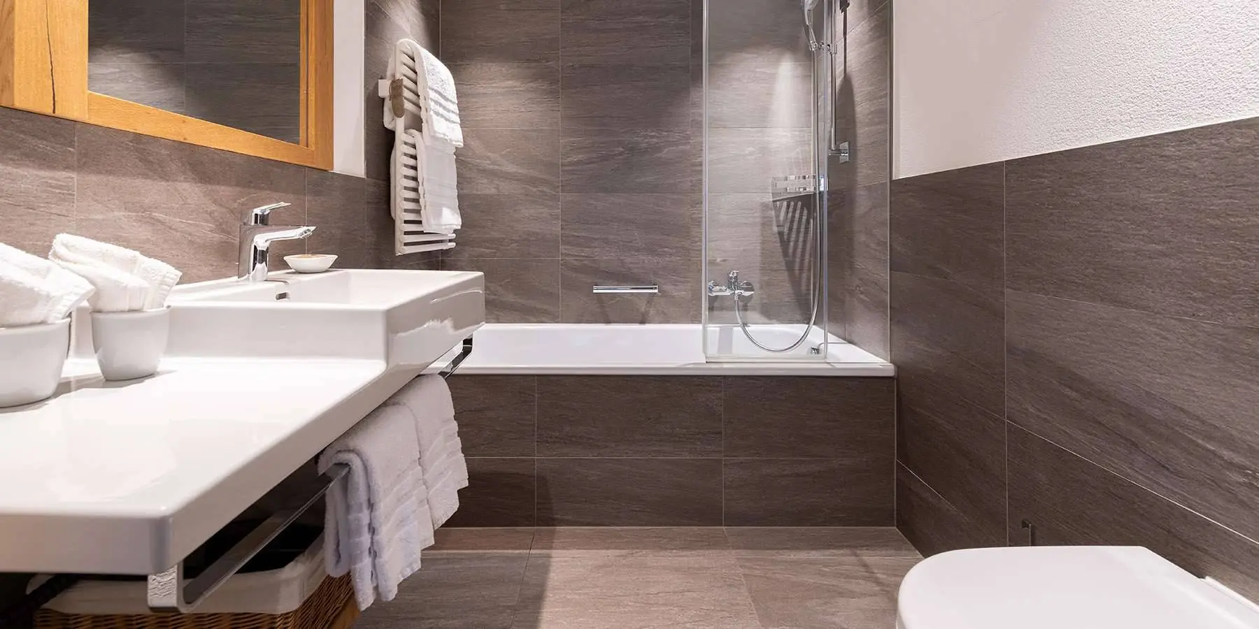 Alpine Triple Room – Hotel Chesa Valese, Zermatt