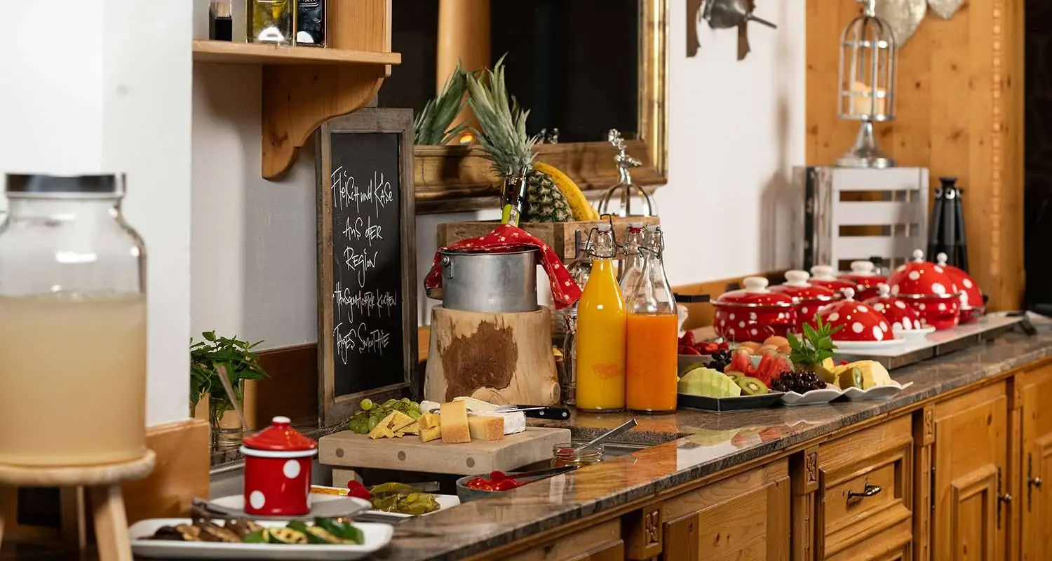 Breakfast at Hotel Chesa Valese