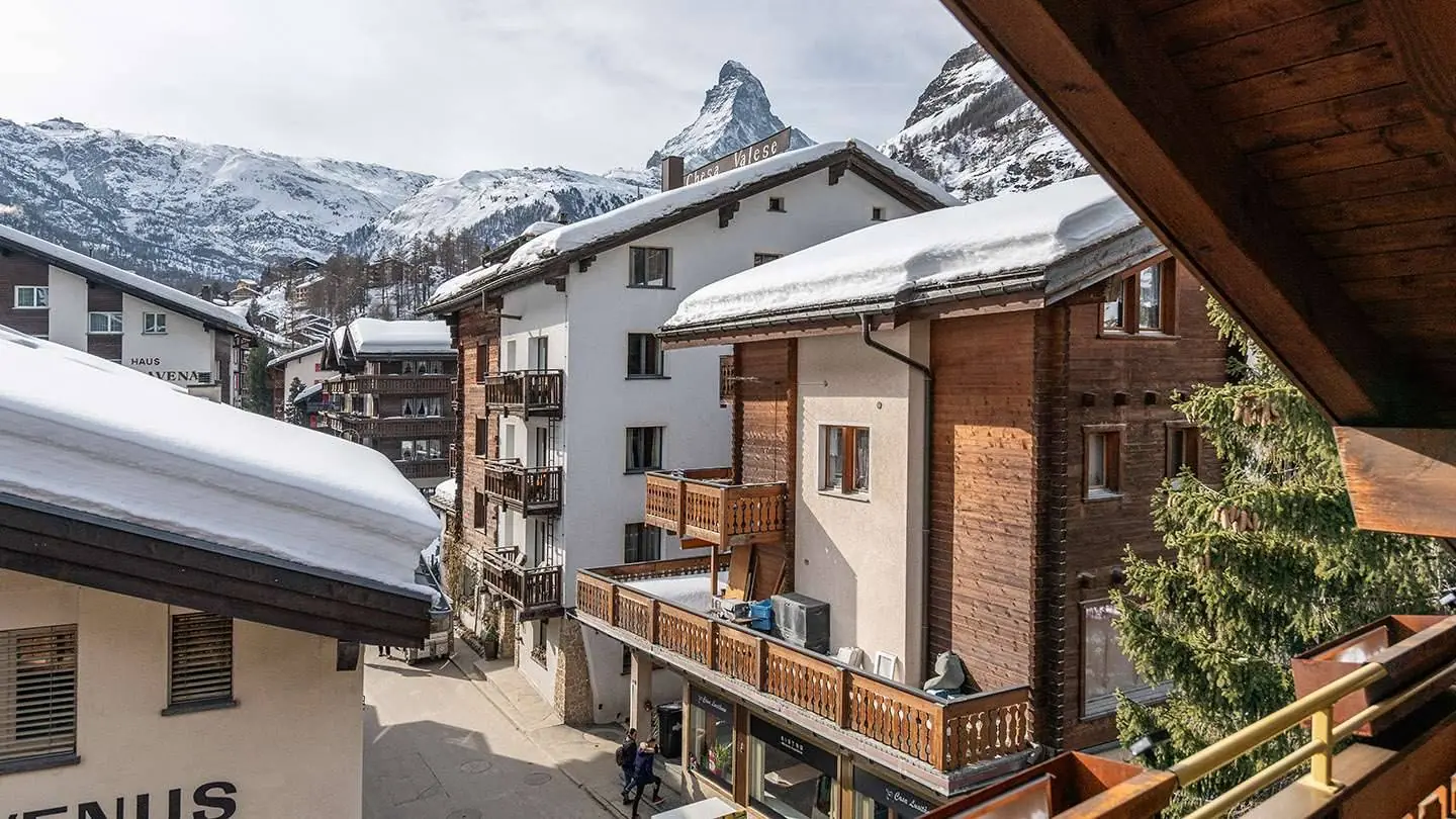 Vue sur le Cervin depuis le balcon de la Swiss Friends Suite