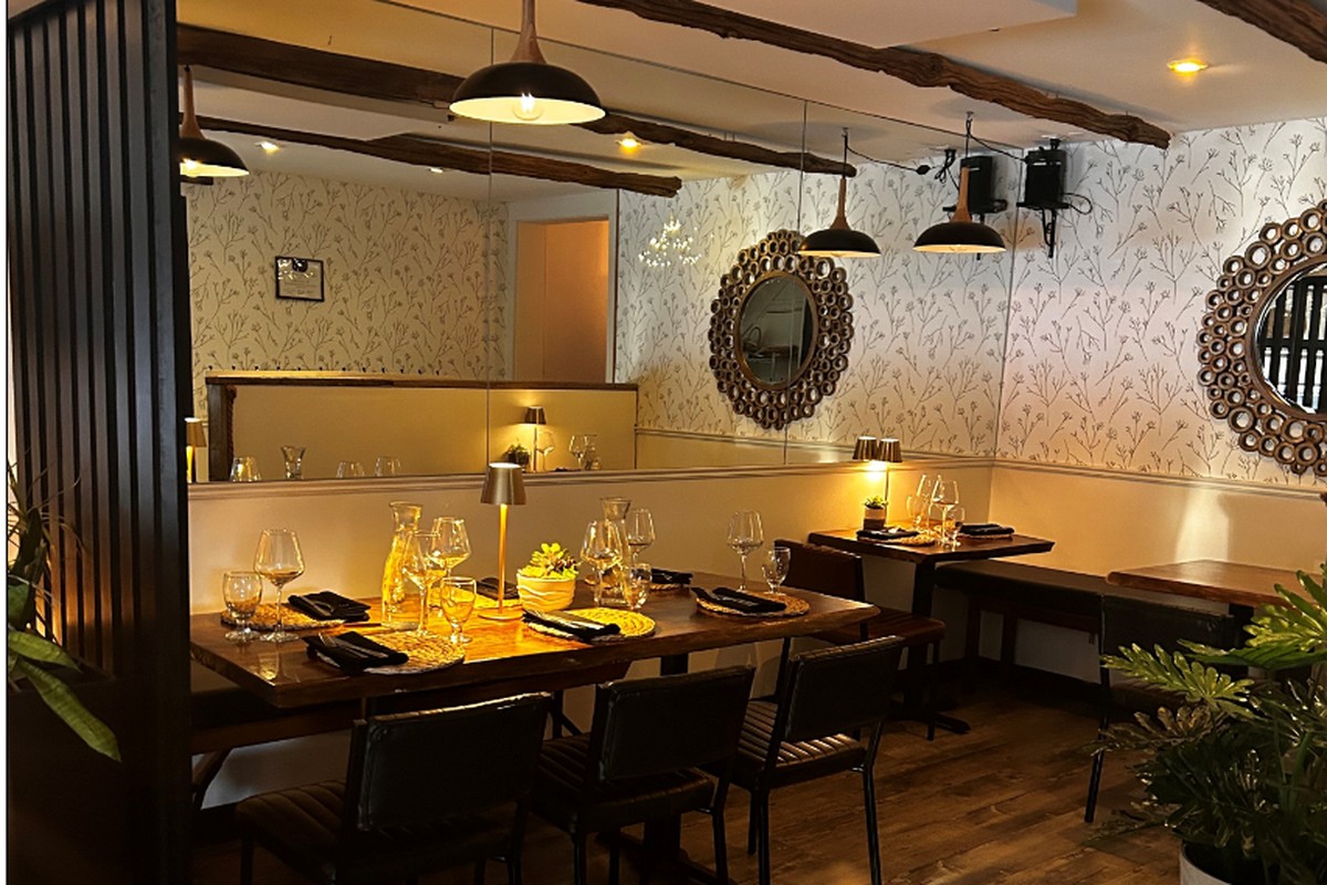 Set dining tables in The Curly Willow Eatery