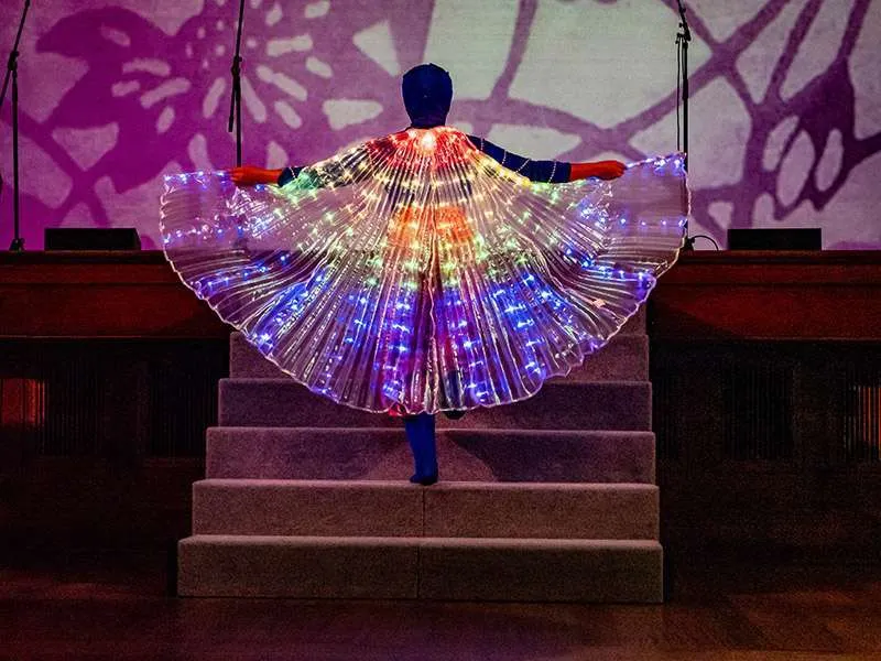 Fashionista Project performance photo by Cas Bukor